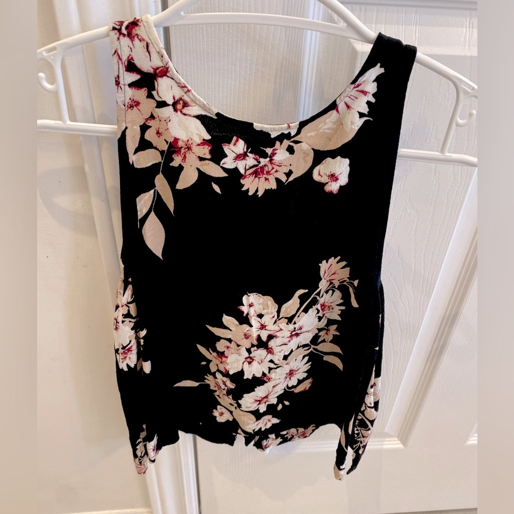 Dynamite blouse